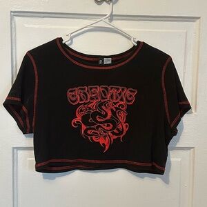 Black and Red Graphic Crop Top